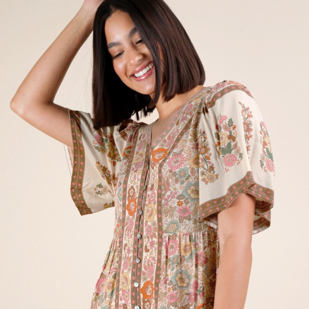 NWT Very J Beige Floral Midi Dress